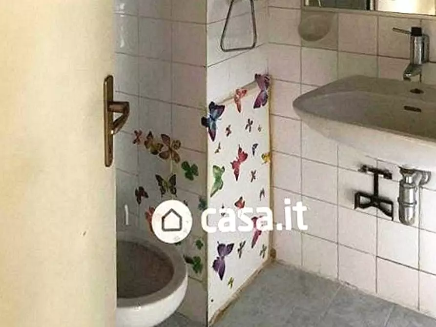 Immagine 17 di Appartamento in vendita  in Via Romagnoli a Savona