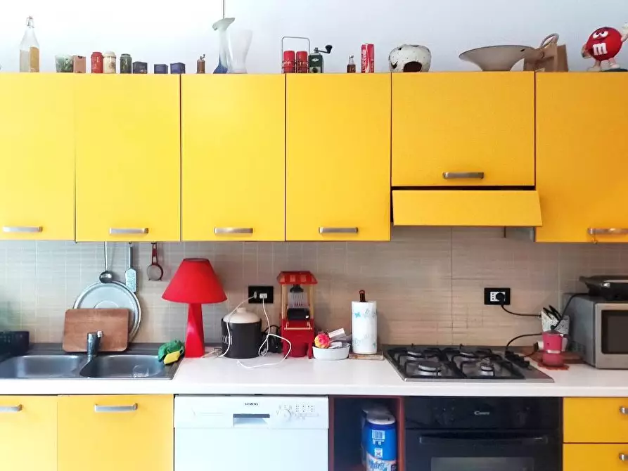 Immagine 12 di Appartamento in vendita  in Via Scotto a Savona