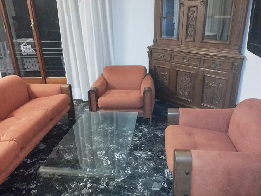 Immagine 1 di Appartamento in affitto  in Via delle Industrie a Albissola Marina