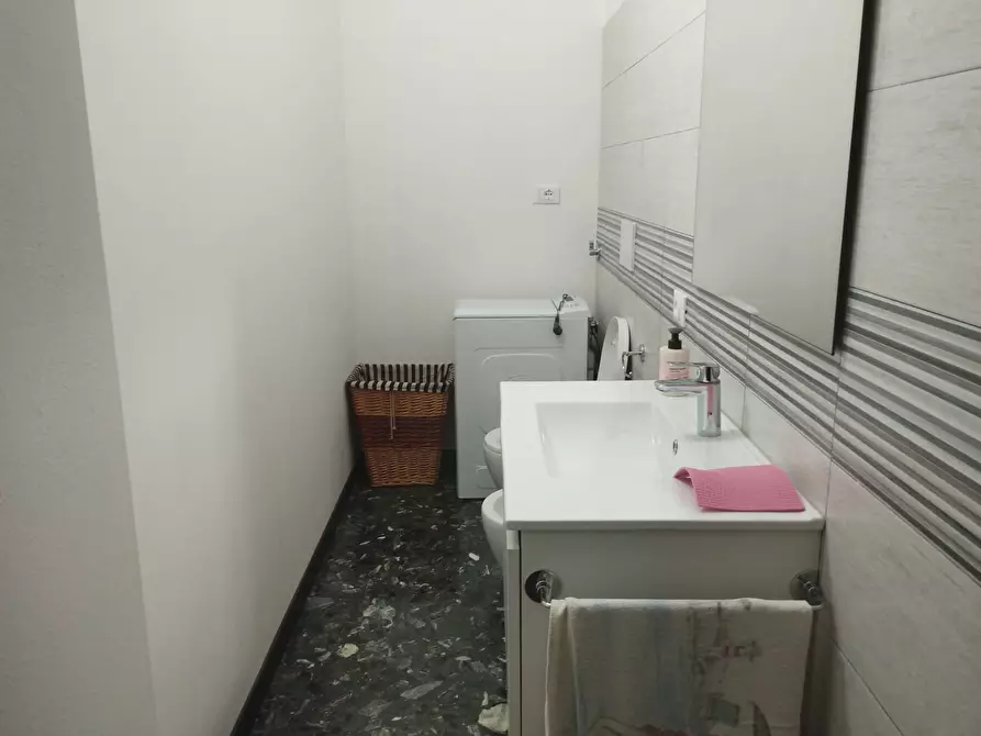 Immagine 6 di Appartamento in affitto  in Via delle Industrie a Albissola Marina