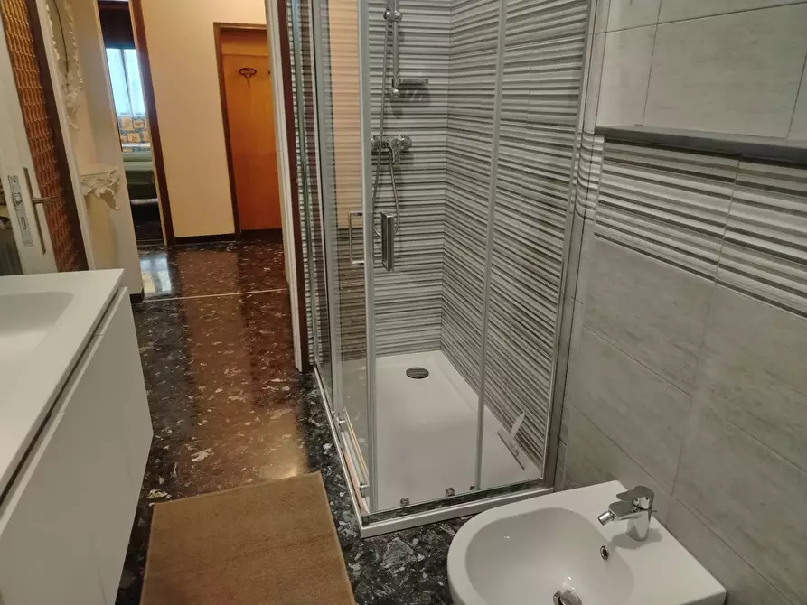 Immagine 10 di Appartamento in affitto  in Via delle Industrie a Albissola Marina