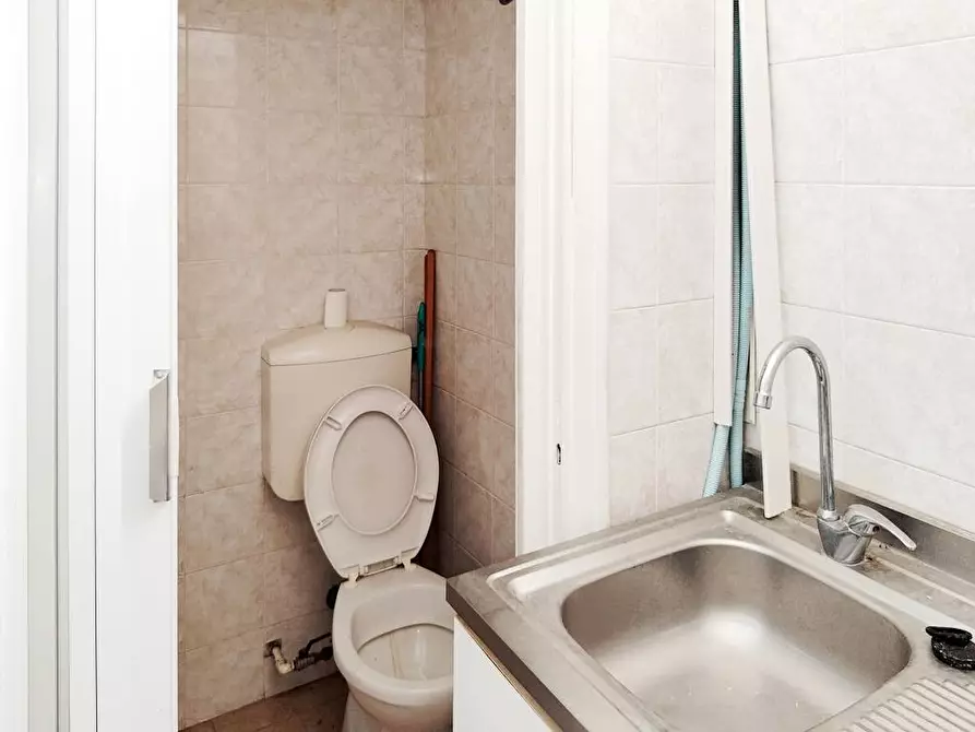 Immagine 11 di Appartamento in vendita  in Via de Rege 32 a Albisola Superiore