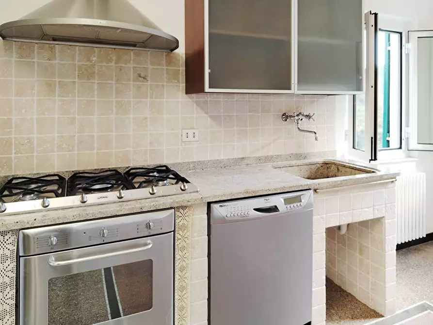 Immagine 3 di Appartamento in vendita  in Via Stella 16 a Albisola Superiore