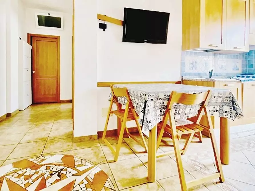 Immagine 11 di Appartamento in vendita  in Via de Rege a Albisola Superiore