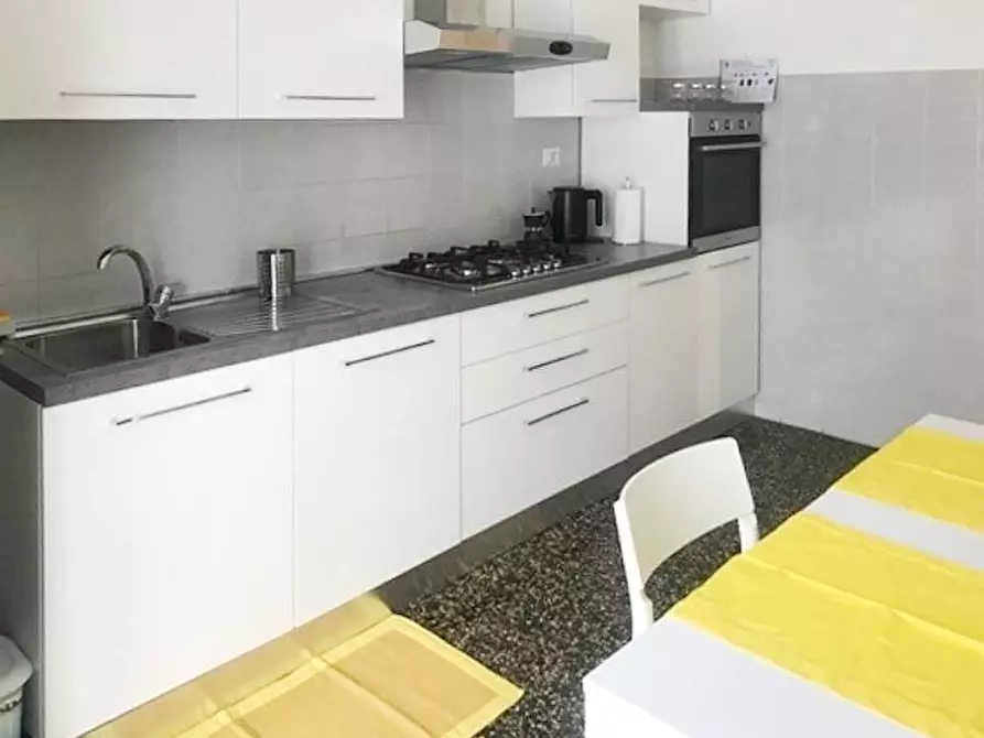 Immagine 3 di Appartamento in affitto  in Via Martini 1 a Albisola Superiore