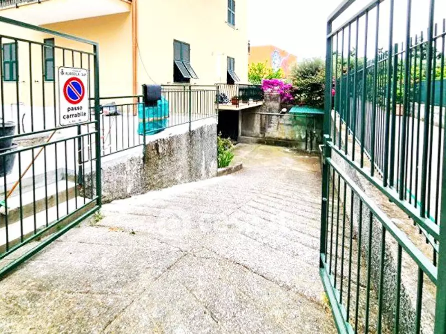 Immagine 1 di Box auto in vendita  in Via V. Veneto a Albisola Superiore