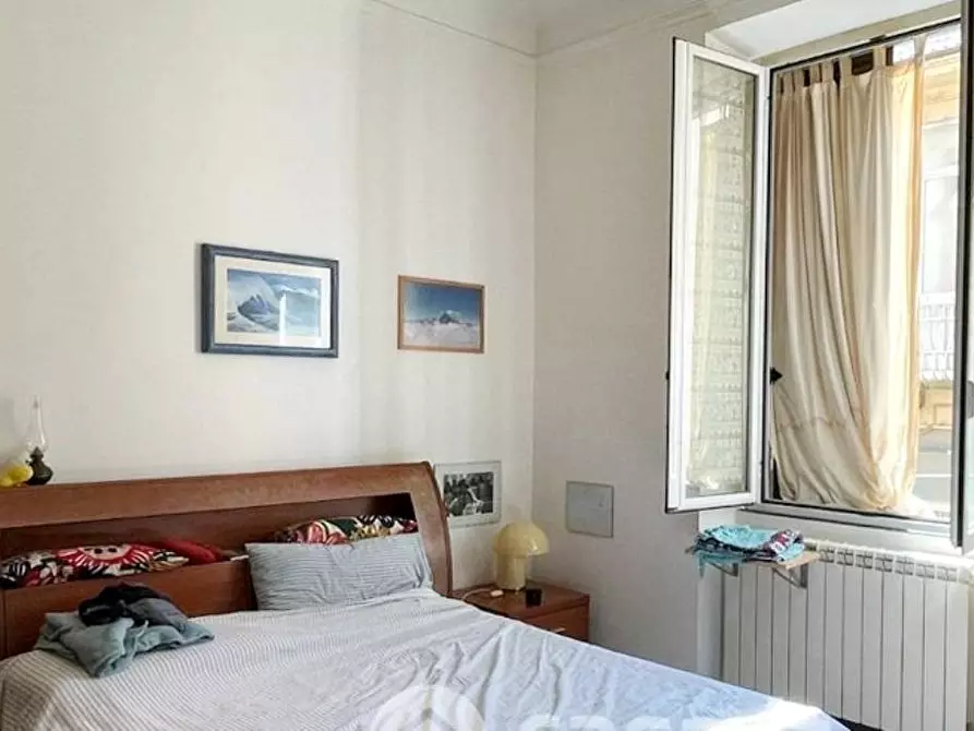 Immagine 5 di Appartamento in vendita  in Via dei Gara a Savona
