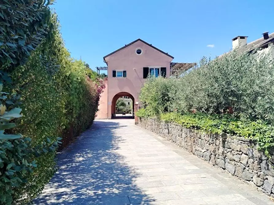 Immagine 22 di Appartamento in vendita  in Borgo degli Erchi a Albisola Superiore