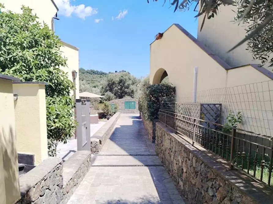 Immagine 27 di Appartamento in vendita  in Borgo degli Erchi a Albisola Superiore
