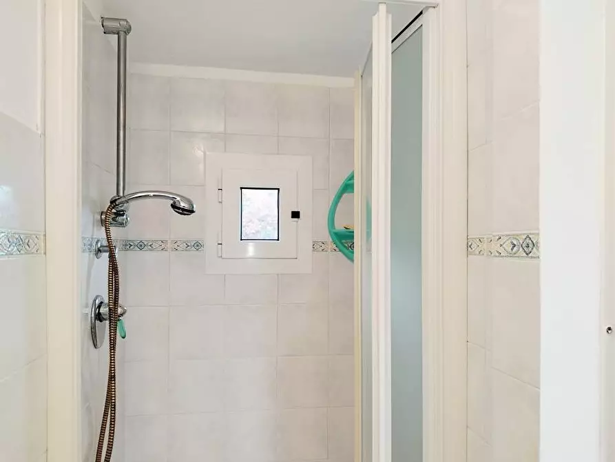 Immagine 13 di Appartamento in vendita  in Via Stella 16 a Albisola Superiore