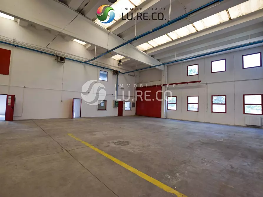 Immagine 16 di Capannone industriale in vendita  in Via Dei Tigli a Biassono