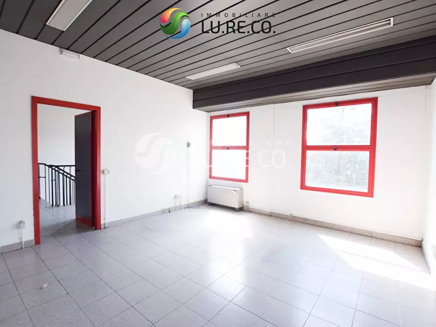 Immagine 28 di Capannone industriale in vendita  in Via Dei Tigli a Biassono