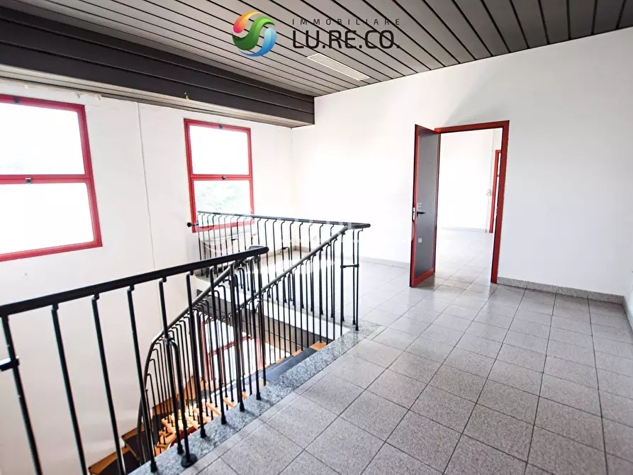 Immagine 29 di Capannone industriale in vendita  in Via Dei Tigli a Biassono