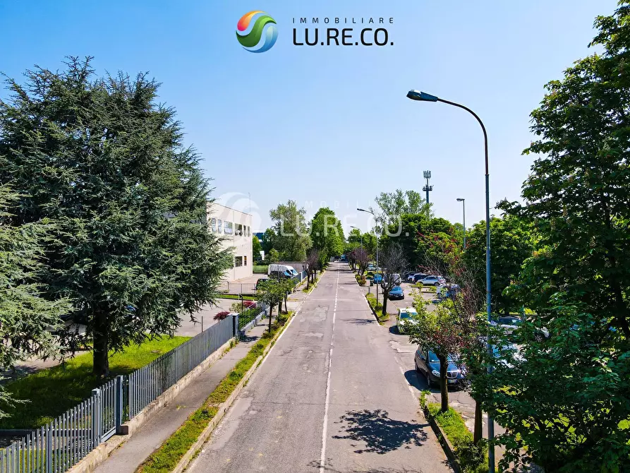 Immagine 41 di Capannone industriale in vendita  in Via Dei Tigli a Biassono