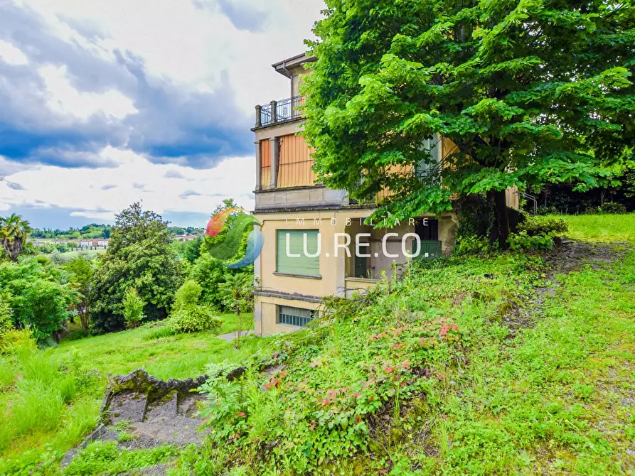 Immagine 25 di Villa in vendita  in Isonzo 1 a Inverigo