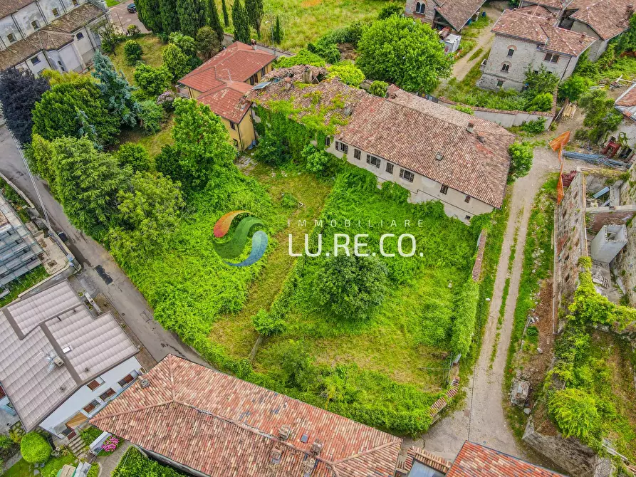 Immagine 22 di Terreno residenziale in vendita  in via Crivelli a Inverigo