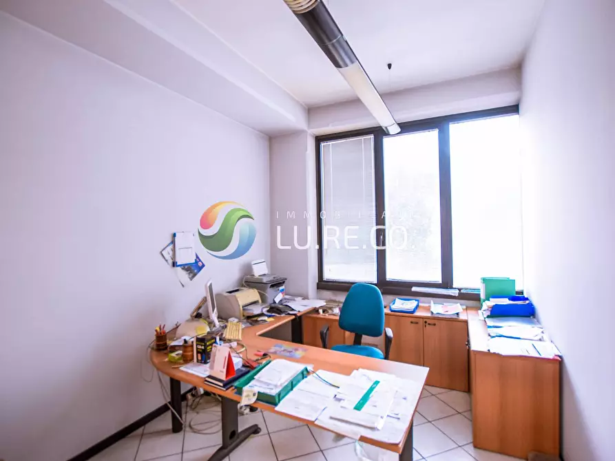 Immagine 1 di Capannone industriale in vendita  in vincenzo monti a Seregno