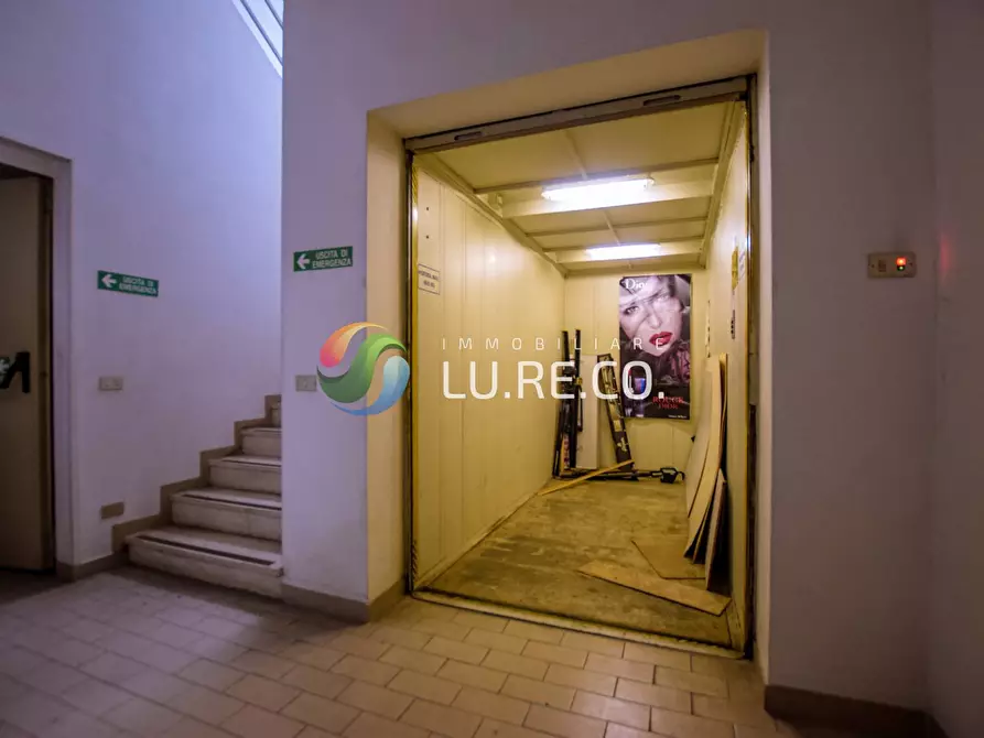 Immagine 8 di Capannone industriale in vendita  in vincenzo monti a Seregno