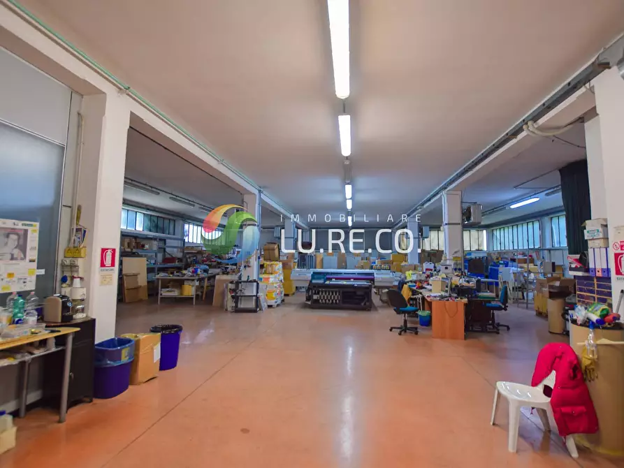 Immagine 12 di Capannone industriale in vendita  in vincenzo monti a Seregno