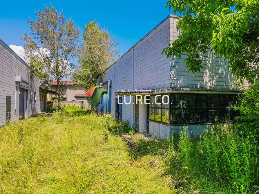 Immagine 9 di Capannone industriale in vendita  in via laghetto 9 a Sovico