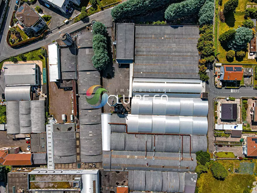 Immagine 1 di Capannone industriale in vendita  in VIA I MAGGIO a Carugo