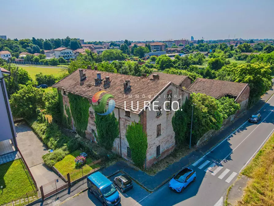 casa indipendente in vendita a Seregno