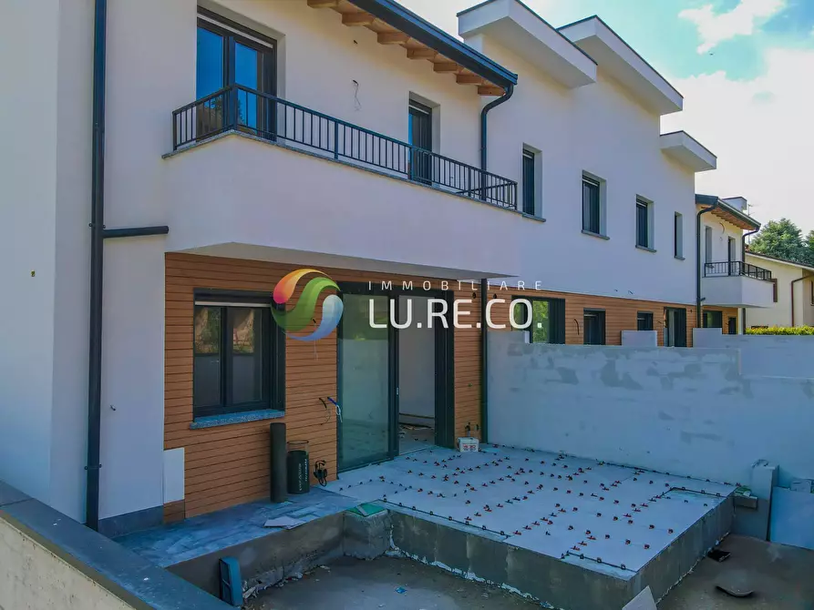 Immagine 13 di Villa in vendita  in fratelli bandiera a Vimercate