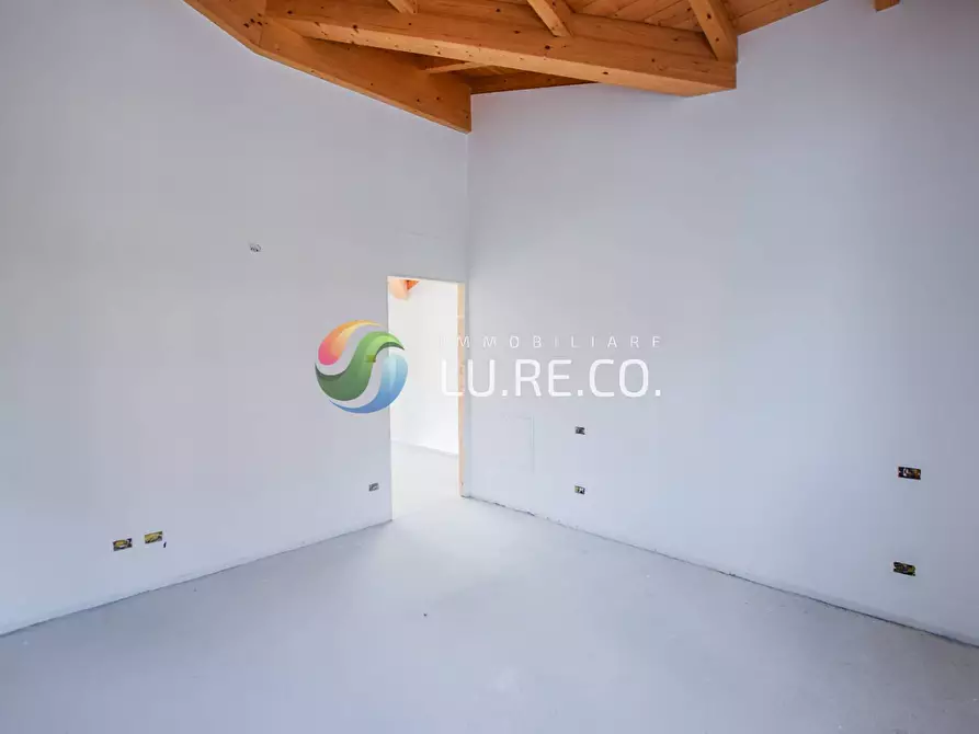 Immagine 28 di Villa in vendita  in fratelli bandiera a Vimercate