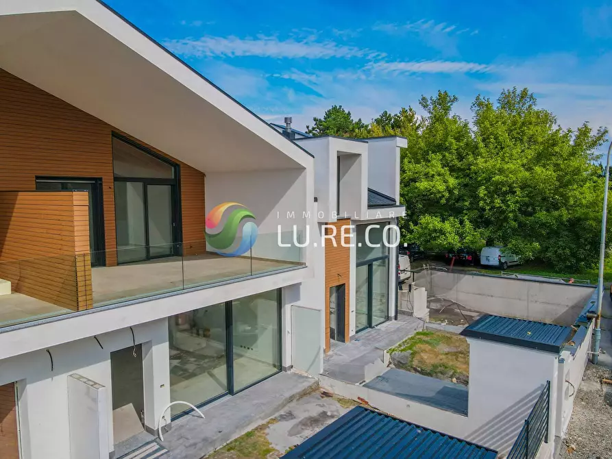 Immagine 5 di Villa in vendita  in fratelli bandiera a Vimercate