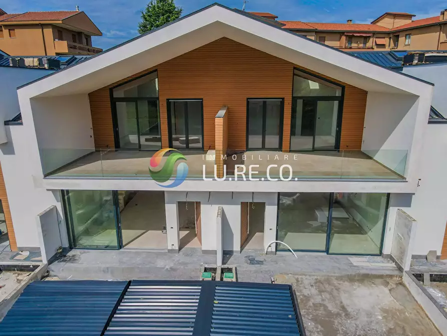 Immagine 7 di Villa in vendita  in fratelli bandiera a Vimercate