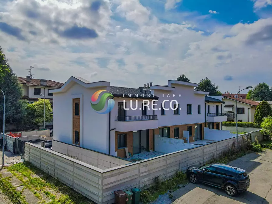 Immagine 41 di Villa in vendita  in fratelli bandiera a Vimercate