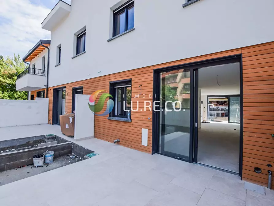 Immagine 38 di Villa in vendita  in fratelli bandiera a Vimercate