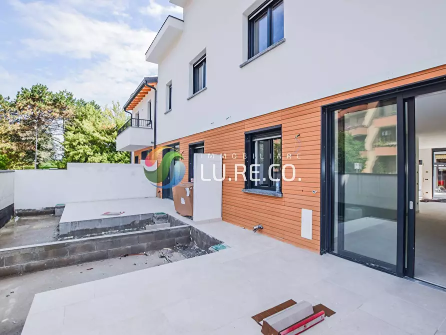 Immagine 39 di Villa in vendita  in fratelli bandiera a Vimercate