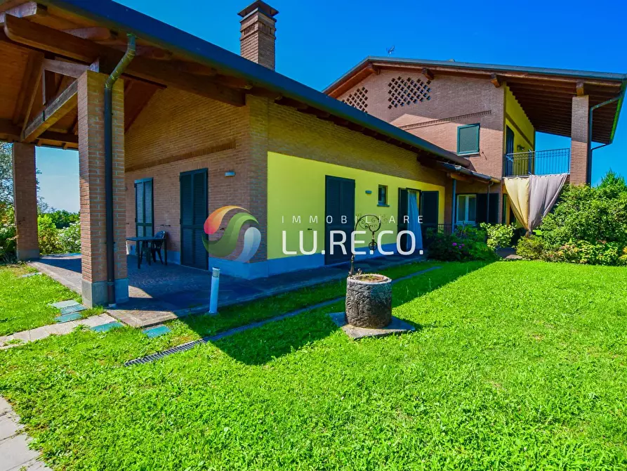 Immagine 42 di Villa in vendita  in via cappelletta 42 a Camparada