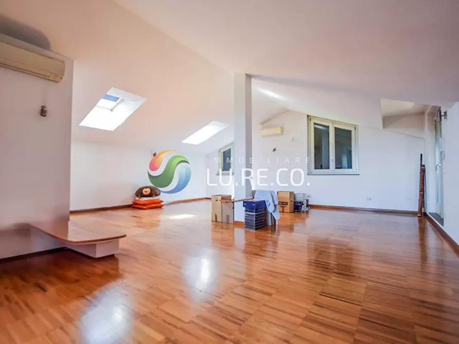 Immagine 41 di Villa in vendita  in via cappelletta 42 a Camparada