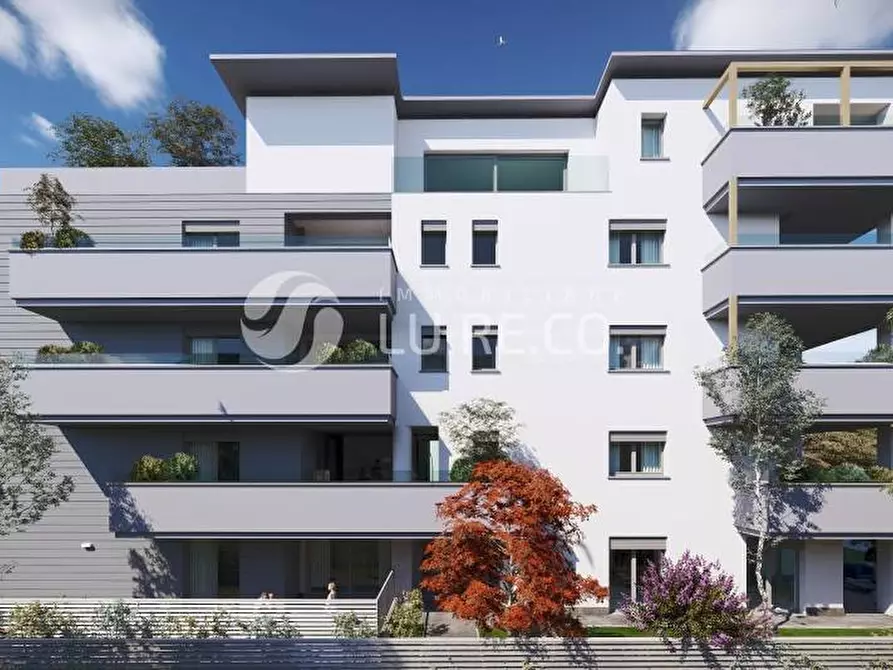 Immagine 6 di Appartamento in vendita  in via perosi a Monza