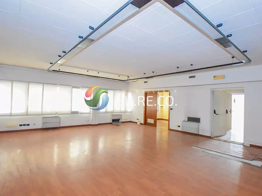 Immagine 20 di Locale commerciale in vendita  in via indipendenza 38 a Meda