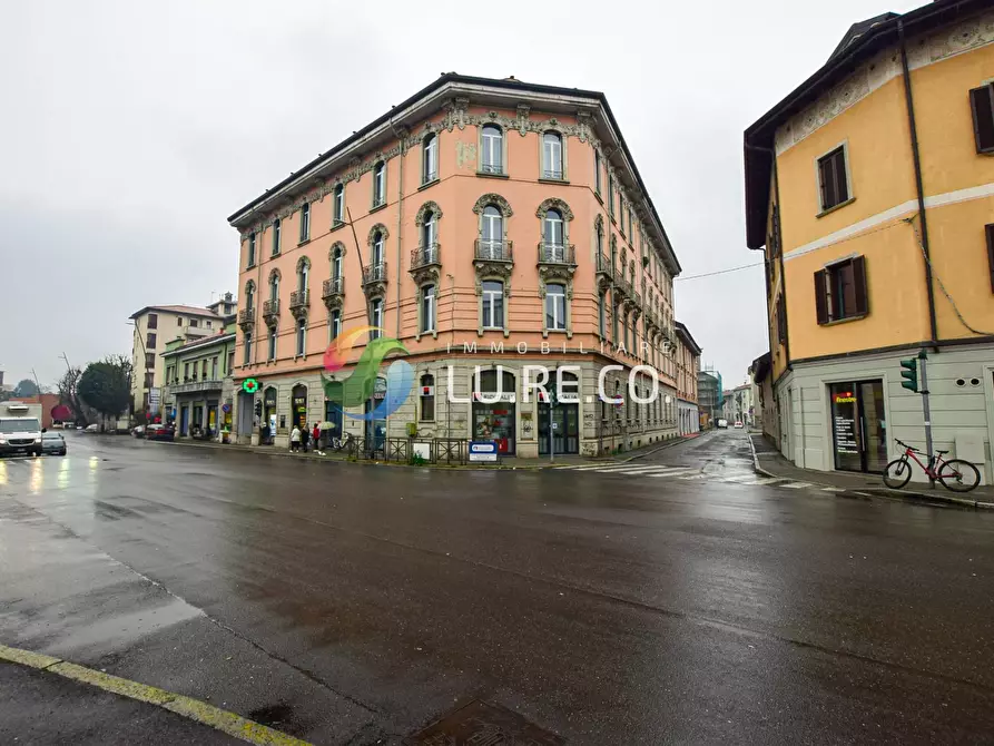 Immagine 27 di Appartamento in vendita  in viale libertà 19 a Monza