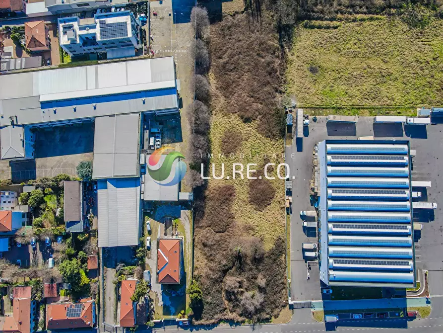 Immagine 2 di Locale commerciale in vendita  in Trento e trieste a Novate Milanese