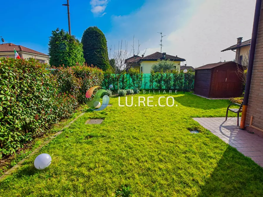 Immagine 17 di Appartamento in affitto  in via doria 1 a Carate Brianza