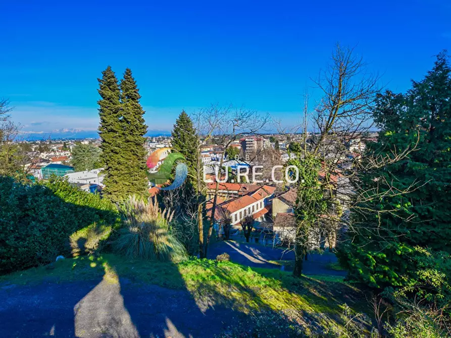 Immagine 29 di Villa in vendita  in via como 45 a Meda