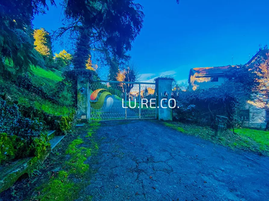 Immagine 31 di Villa in vendita  in via como 45 a Meda