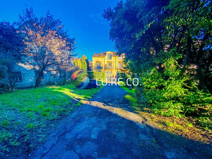 Immagine 37 di Villa in vendita  in via como 45 a Meda