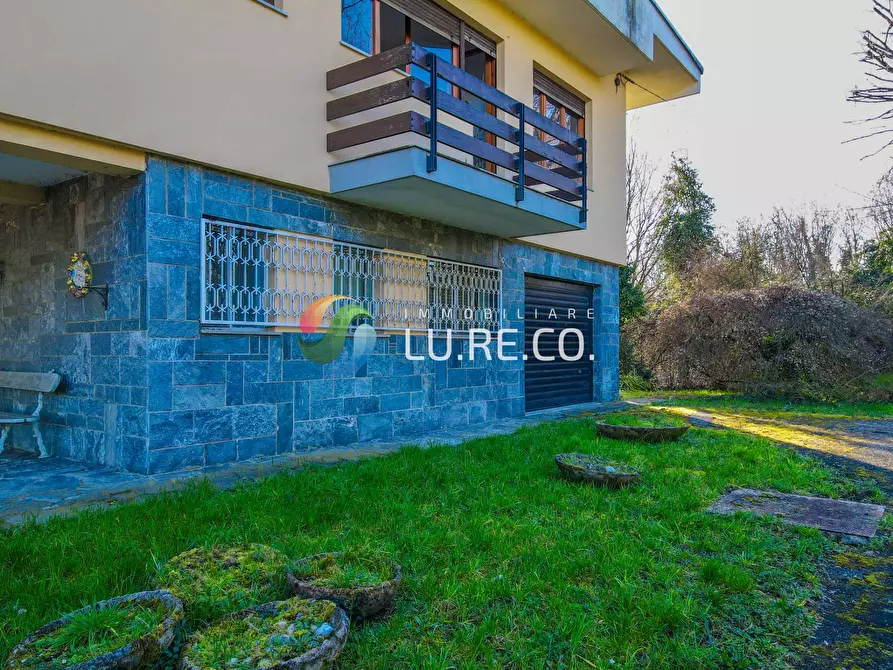 Immagine 39 di Villa in vendita  in via como 45 a Meda