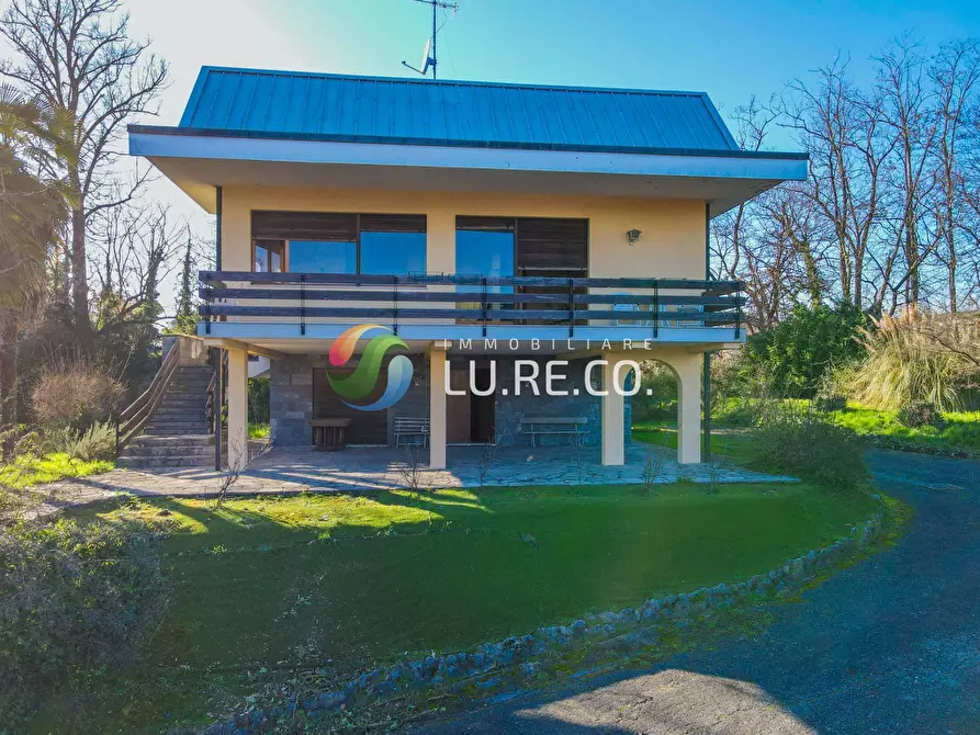 Immagine 45 di Villa in vendita  in via como 45 a Meda