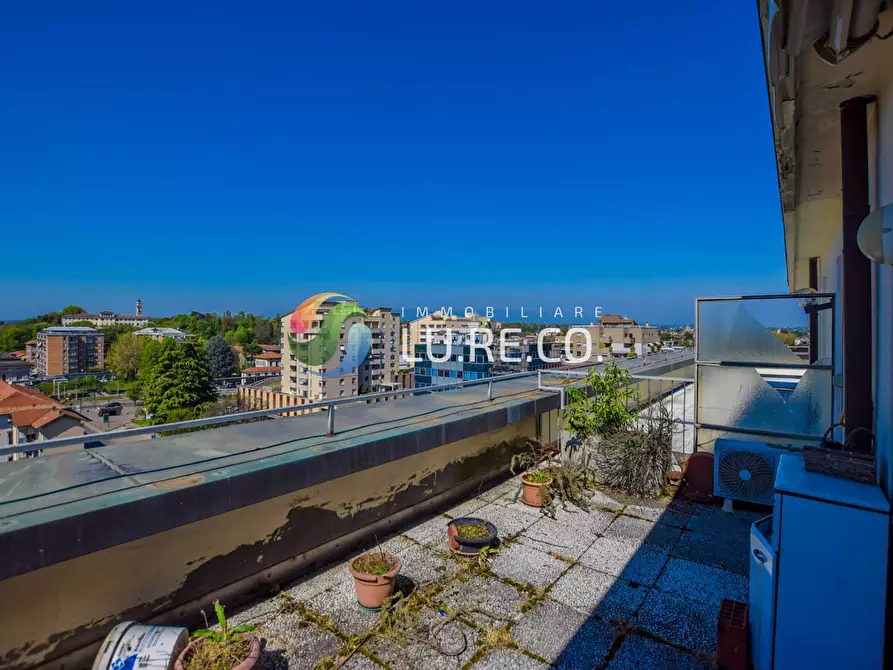 Immagine 10 di Appartamento in vendita  in VIA INDIPENDENZA 44 a Meda