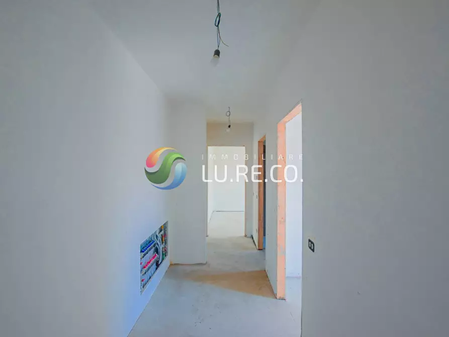 Immagine 12 di Appartamento in vendita  in caduti di nassirya a Rovellasca