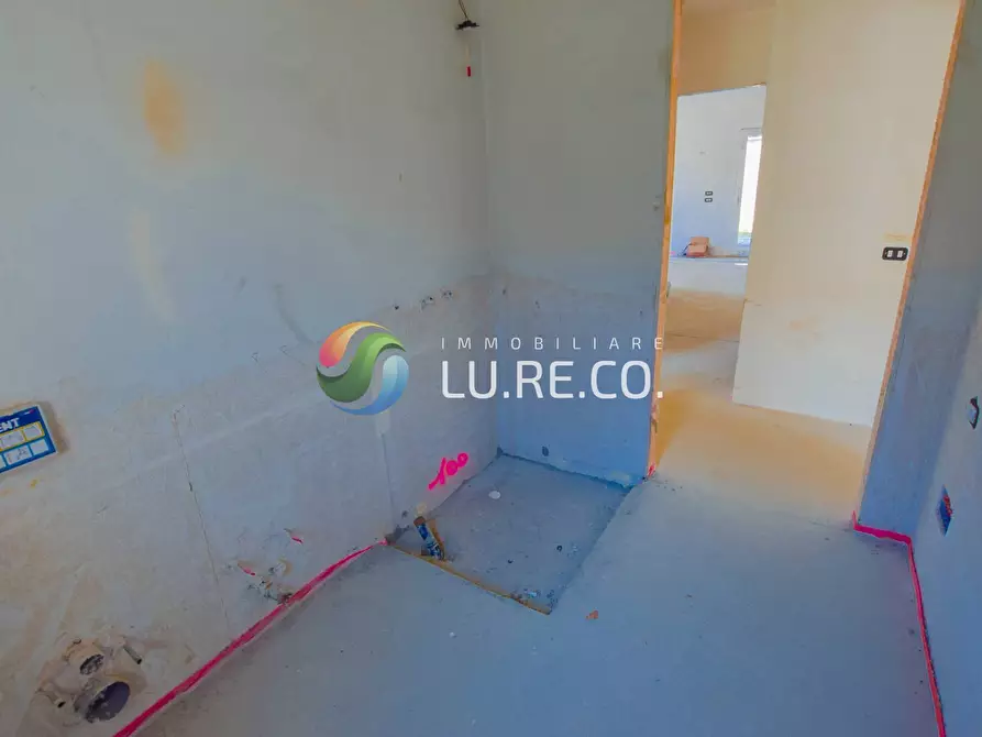 Immagine 17 di Appartamento in vendita  in caduti di nassirya a Rovellasca