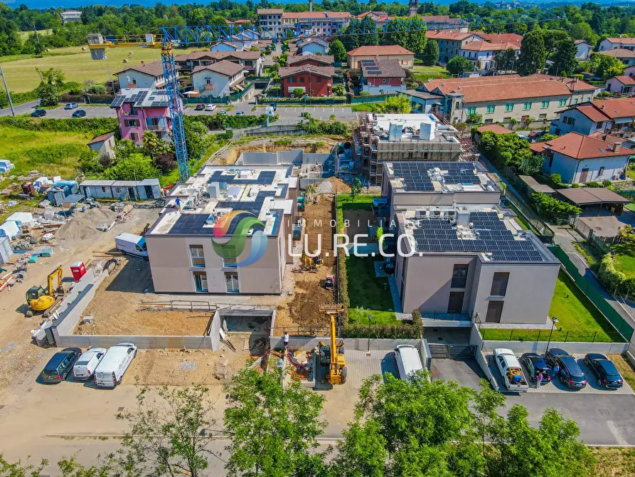 Immagine 3 di Appartamento in vendita  in viale lombardia a Bregnano