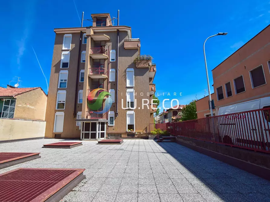 Immagine 3 di Appartamento in vendita  in PRATI 9 a Seregno